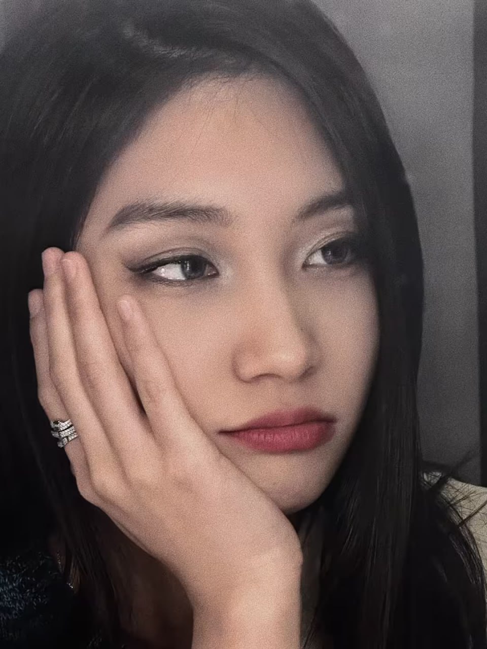 人妻豐滿熟婦V無(wú)碼區(qū)A片免費(fèi)看