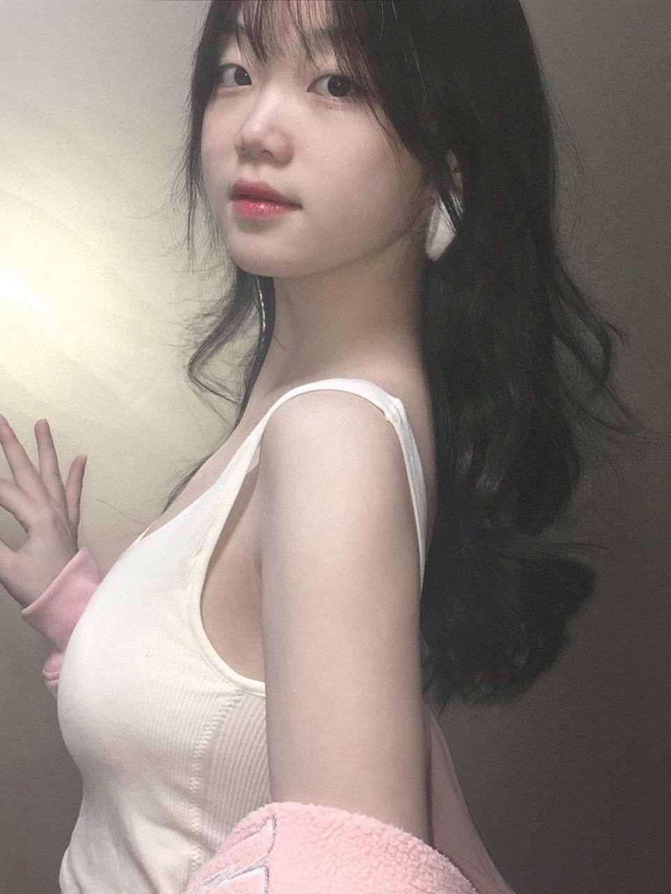 國產(chǎn)精品視頻第一區(qū)二區(qū)三區(qū)